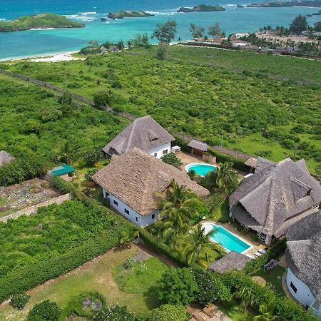 Nyumba Ya Afrika Bed & Breakfast Watamu Exterior foto