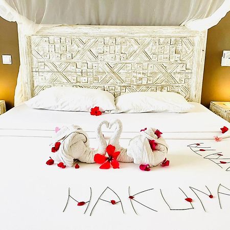 Nyumba Ya Afrika Bed & Breakfast Watamu Exterior foto