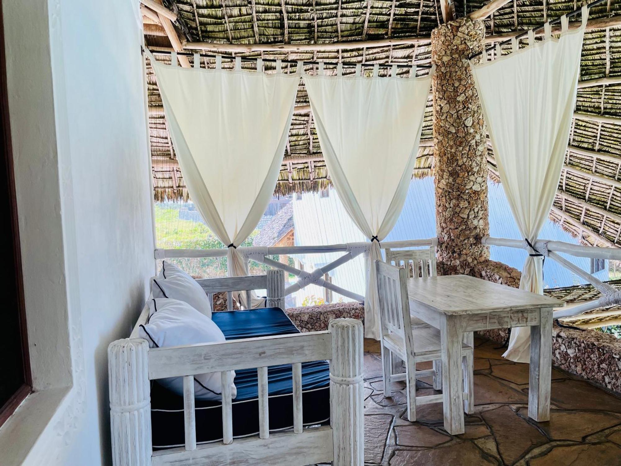 Nyumba Ya Afrika Bed & Breakfast Watamu Exterior foto